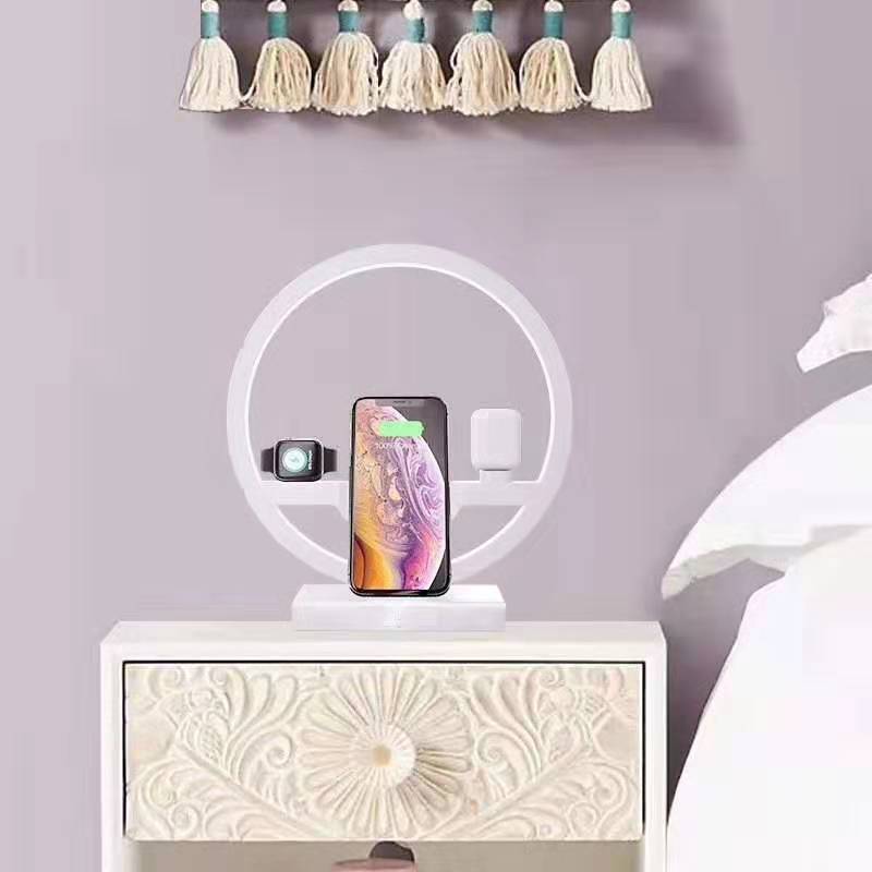 4-in-1 Lamp Wireless Charger